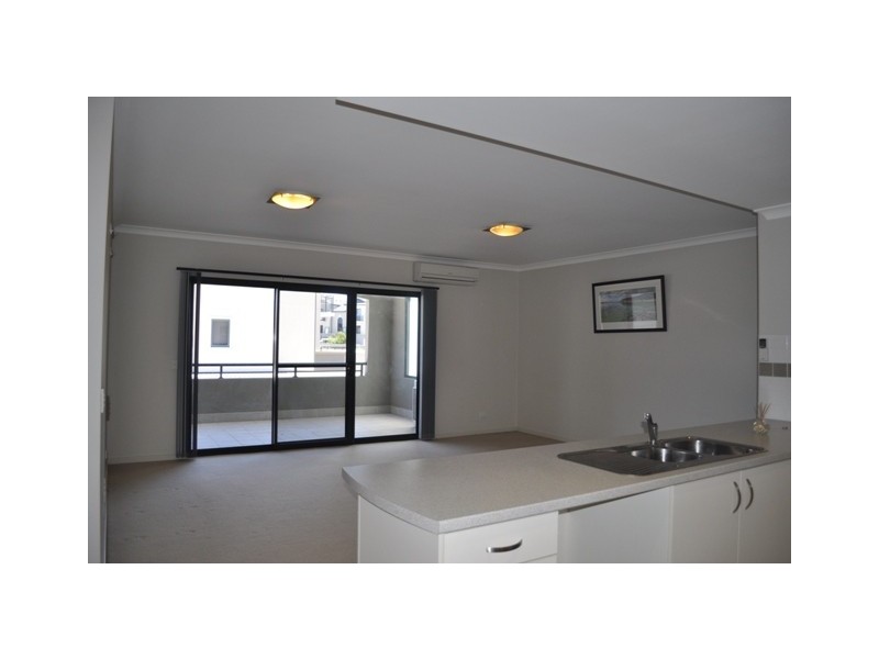 92/1 Sunlander Dve, Currambine WA 6028