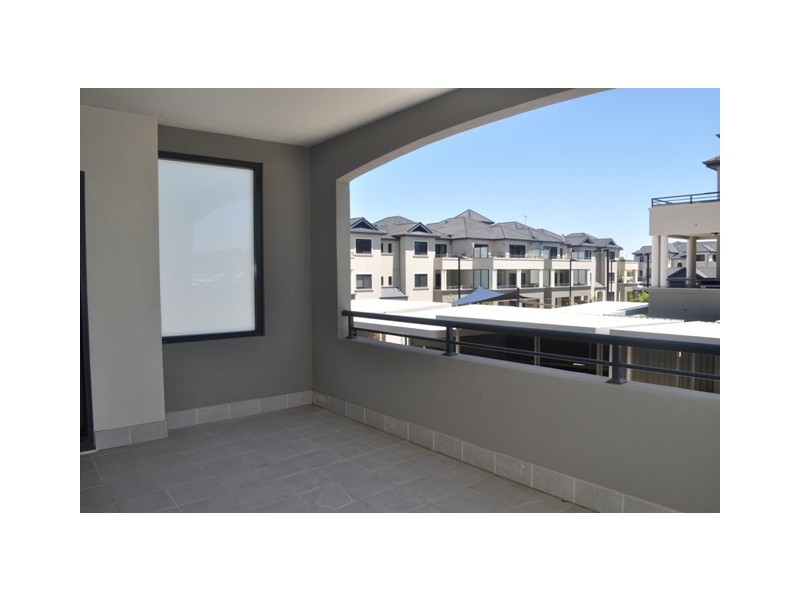 92/1 Sunlander Dve, Currambine WA 6028