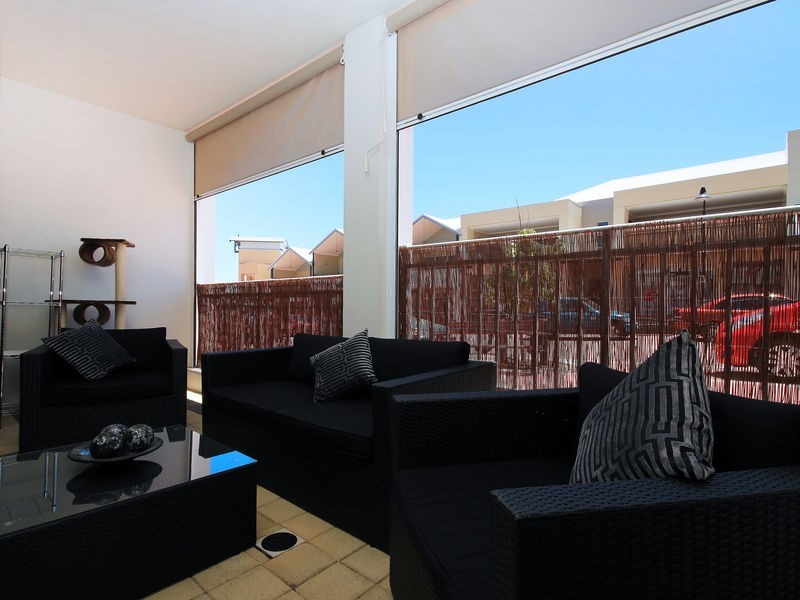 Unit 1/300 Ocean Keys Blvd, Clarkson WA 6030