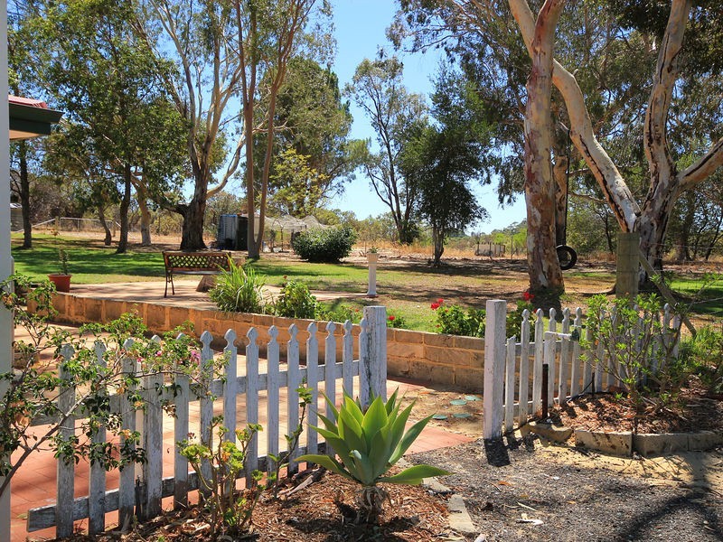 32 Chipping Ct, Woodridge WA 6041