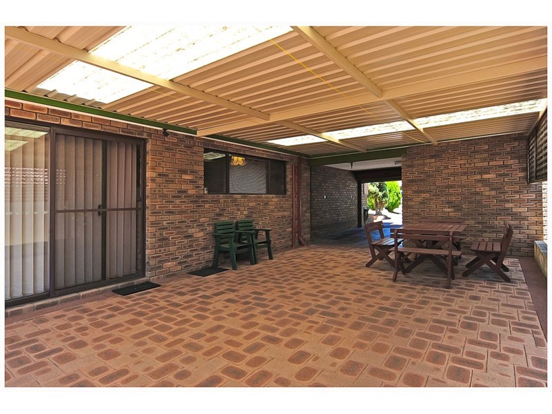 27 The Ridge, Woodvale WA 6026