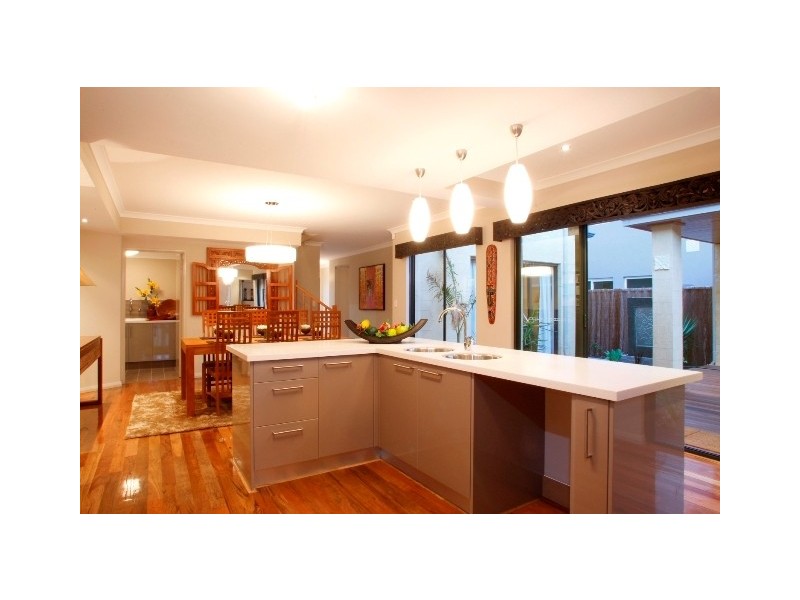 44 Vaucluse Cct, Belmont WA 6104