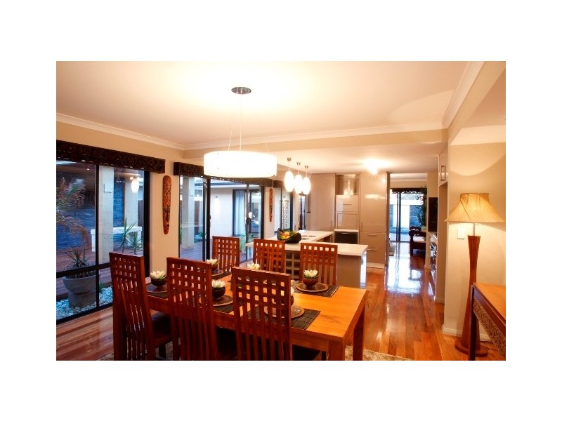 44 Vaucluse Cct, Belmont WA 6104