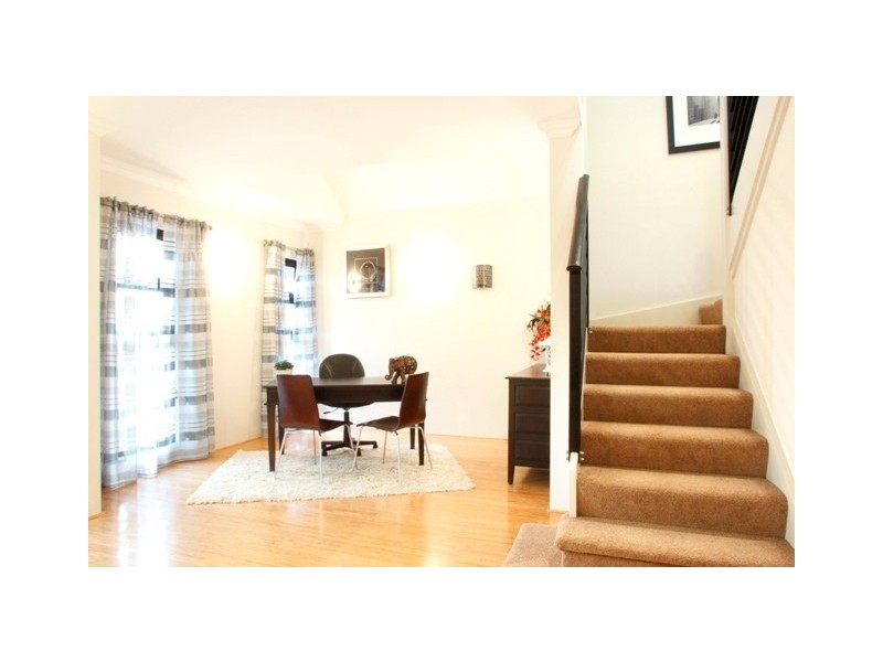 12 Wesley Way, Aveley WA 6069