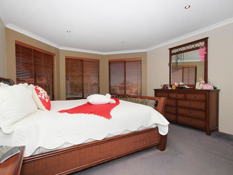 36 Wishaw Loop, Kinross WA 6028