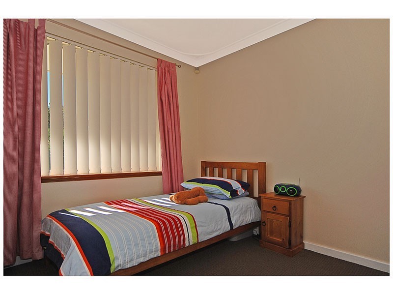 81 Warwick Rd, Duncraig WA 6023