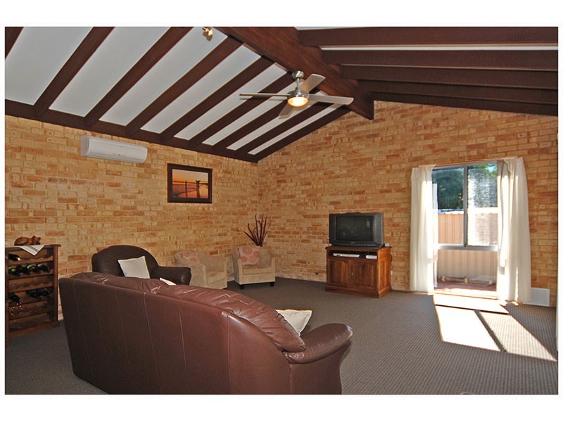 81 Warwick Rd, Duncraig WA 6023