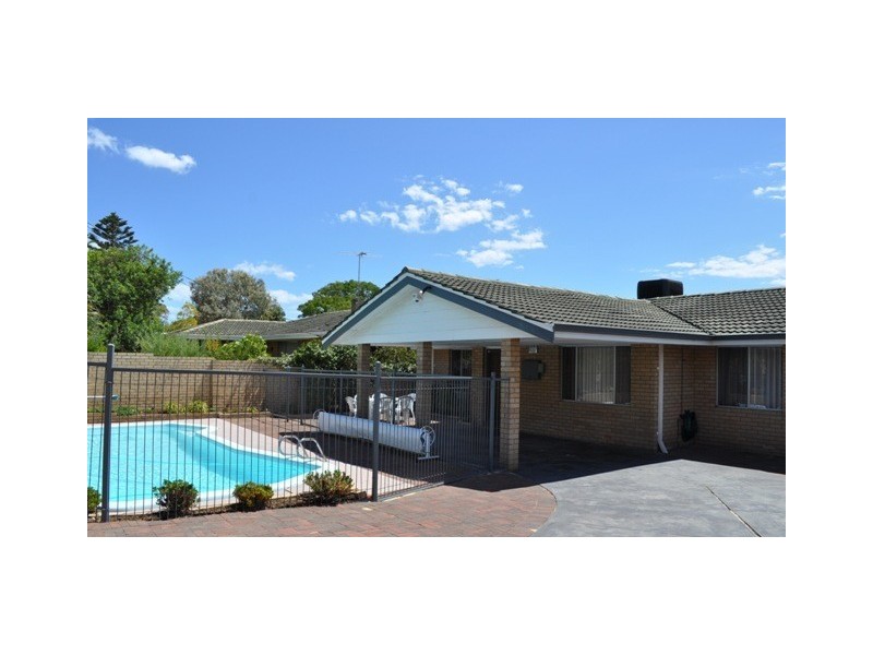 81 Warwick Rd, Duncraig WA 6023