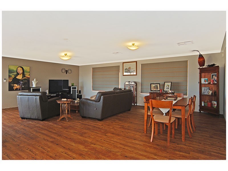 31 Salamanca Turn, Clarkson WA 6030