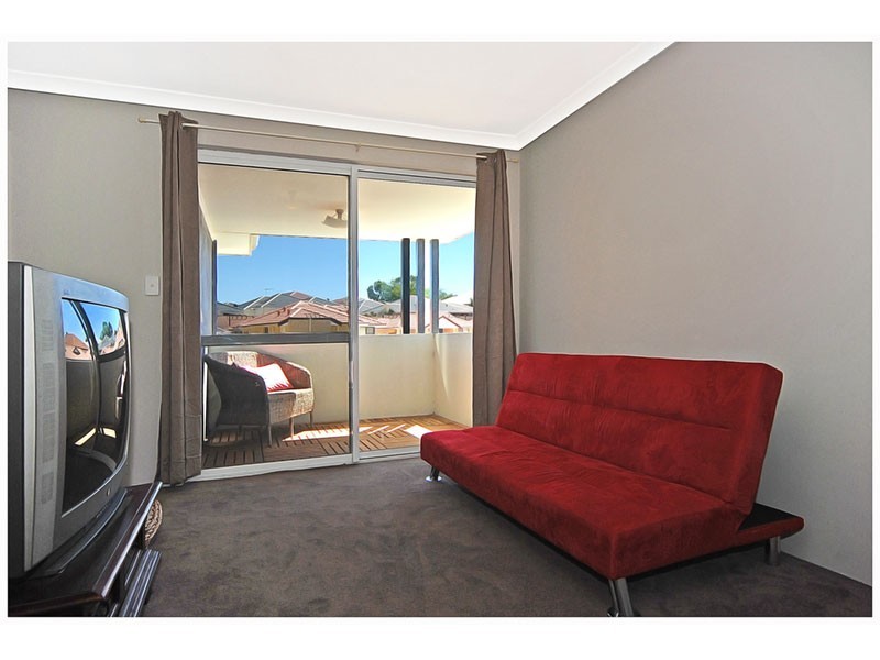 31 Salamanca Turn, Clarkson WA 6030