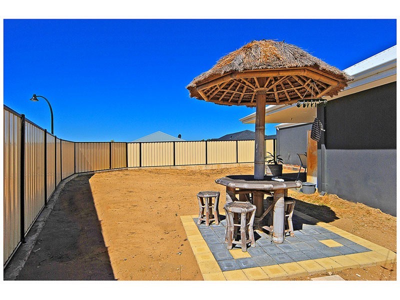 31 Salamanca Turn, Clarkson WA 6030