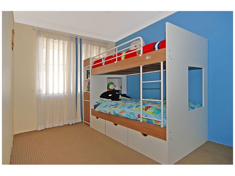 64 Mangrove Ct, Banksia Grove WA 6031