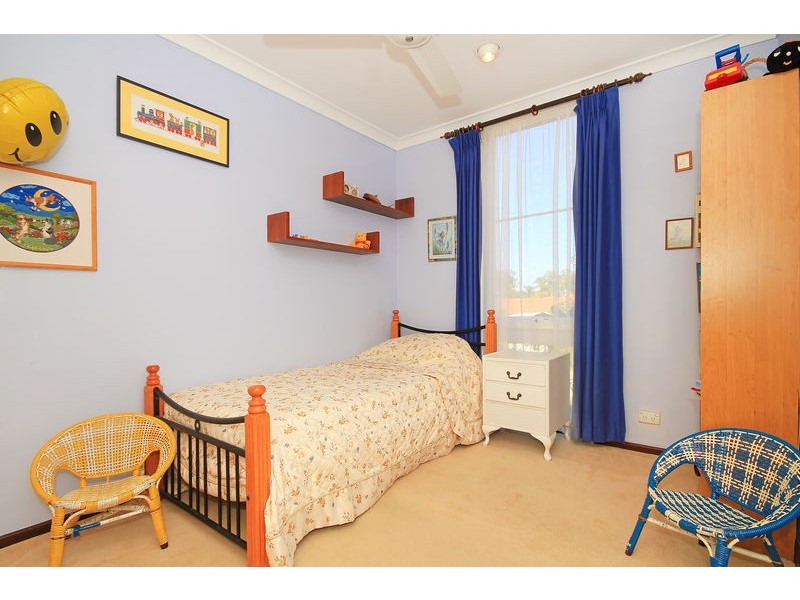 11 Elmton Way, Carine WA 6020