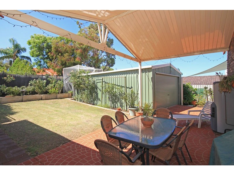 11 Elmton Way, Carine WA 6020