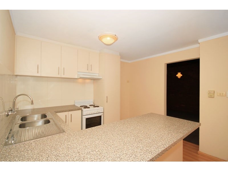 14 Flandrin St, Carine WA 6020