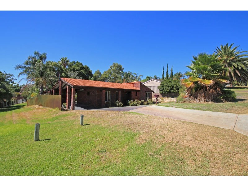 14 Flandrin St, Carine WA 6020