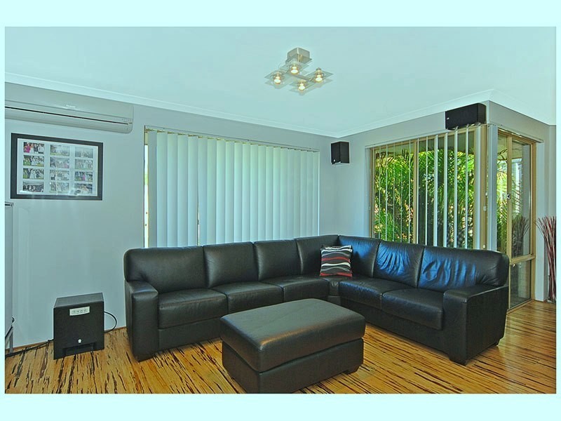 18 Kutcharo Cres, Joondalup WA 6027