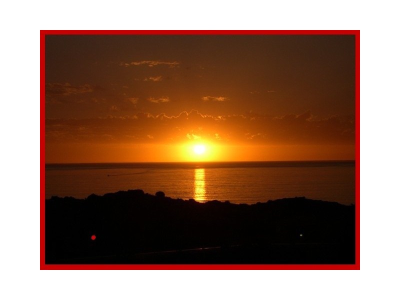 4 Volunteer Pl, Ocean Reef WA 6027