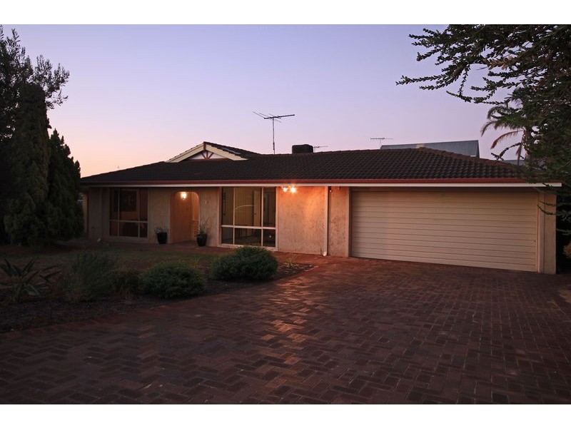 27 Cornelian Crescent, Carine WA 6020