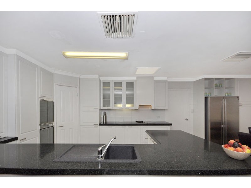 27 Cornelian Crescent, Carine WA 6020