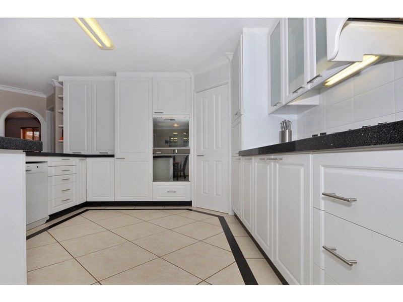 27 Cornelian Crescent, Carine WA 6020