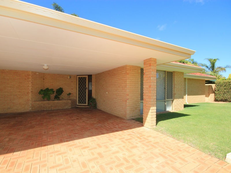 9A Dean Grove, Woodvale WA 6026