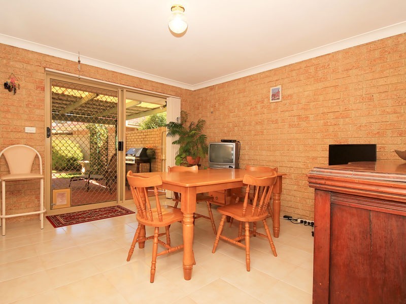 9A Dean Grove, Woodvale WA 6026