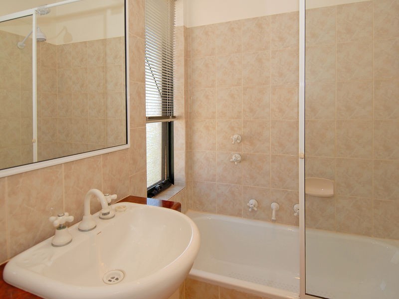 18/10 Fairhaven Terrace, Hillarys WA 6025