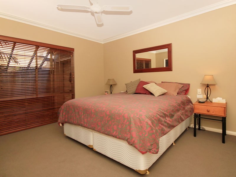 5 Augusta Crt, Connolly WA 6027