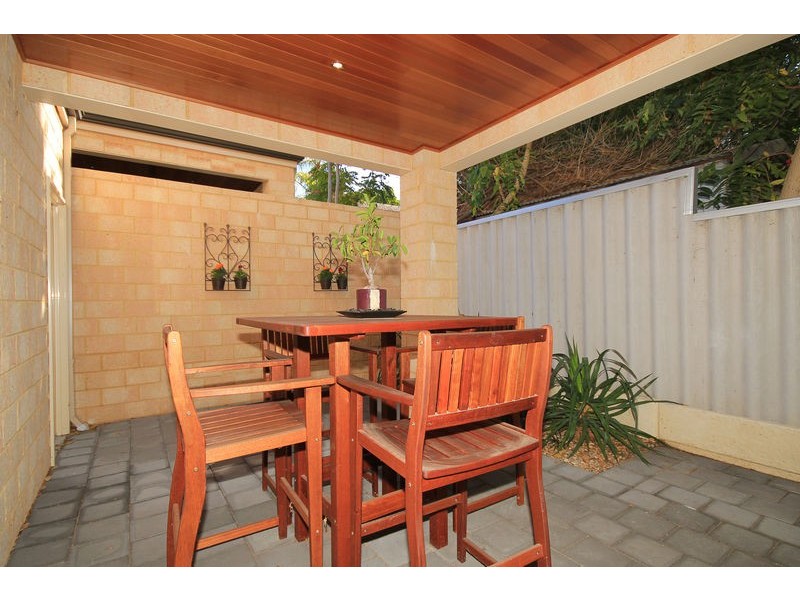 10C Shaw Rd, Innaloo WA 6018