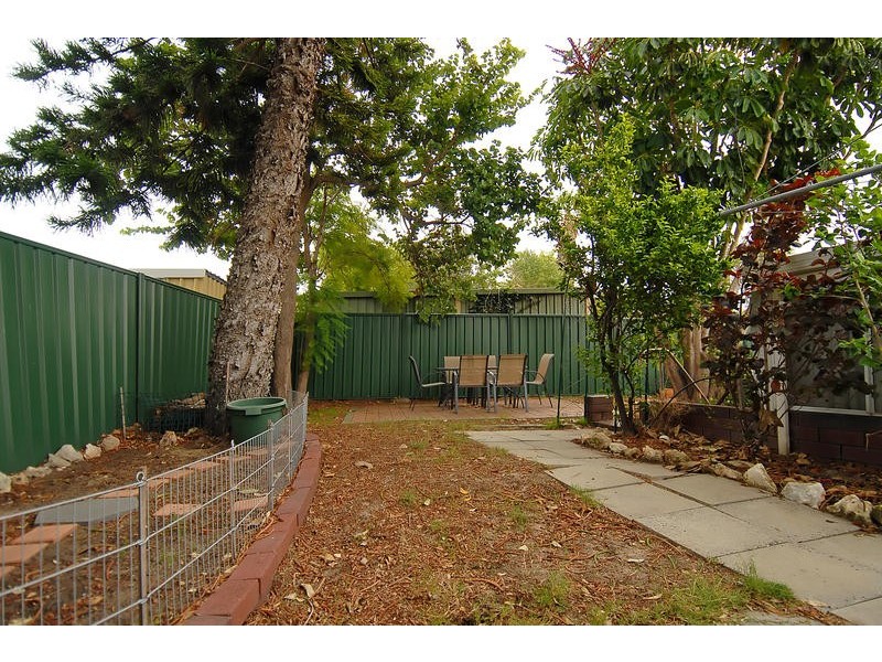 1/22A Arawa Pl, Craigie WA 6025