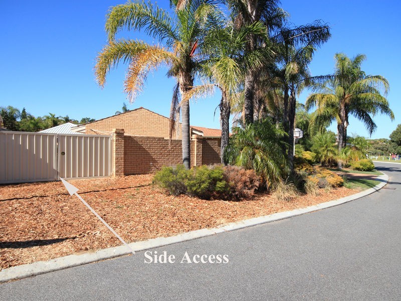 4 Kimble Court, Carine WA 6020