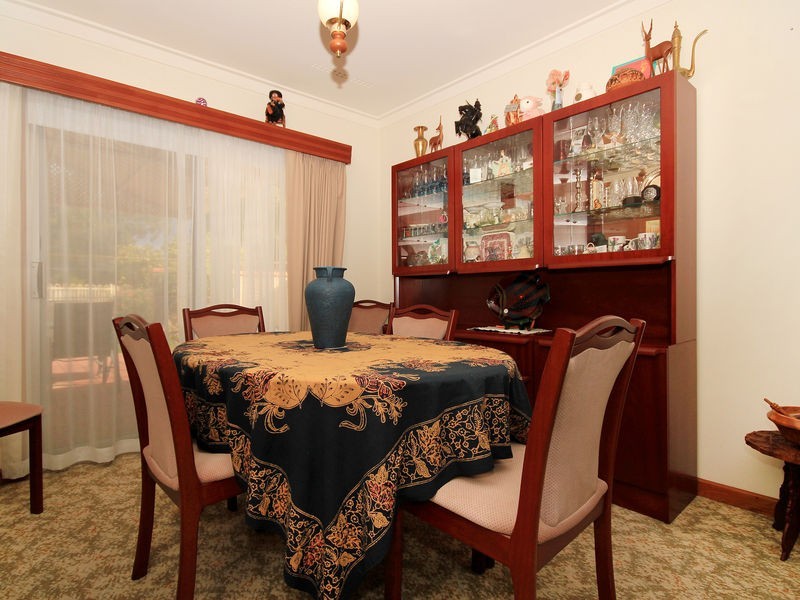 19 Bottlebrush Dr, Greenwood WA 6024