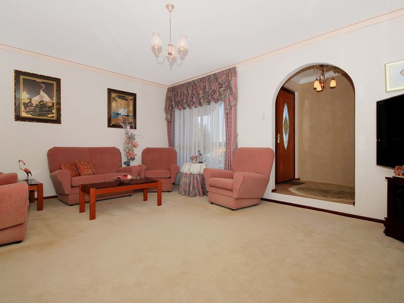 9 Elmton Way, Carine WA 6020