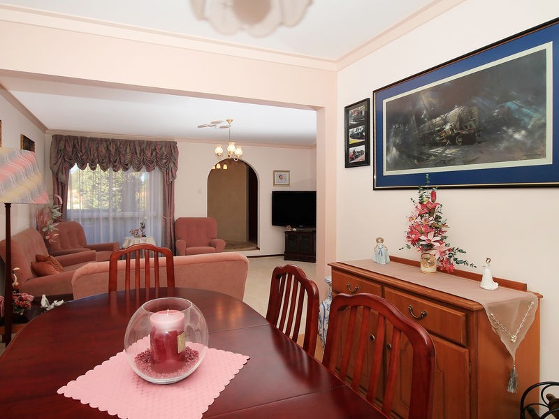 9 Elmton Way, Carine WA 6020