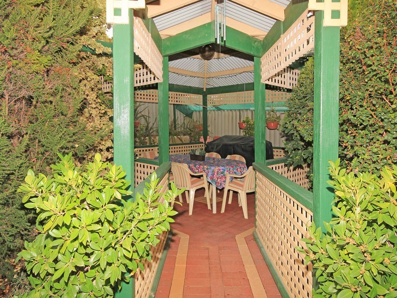 9 Elmton Way, Carine WA 6020