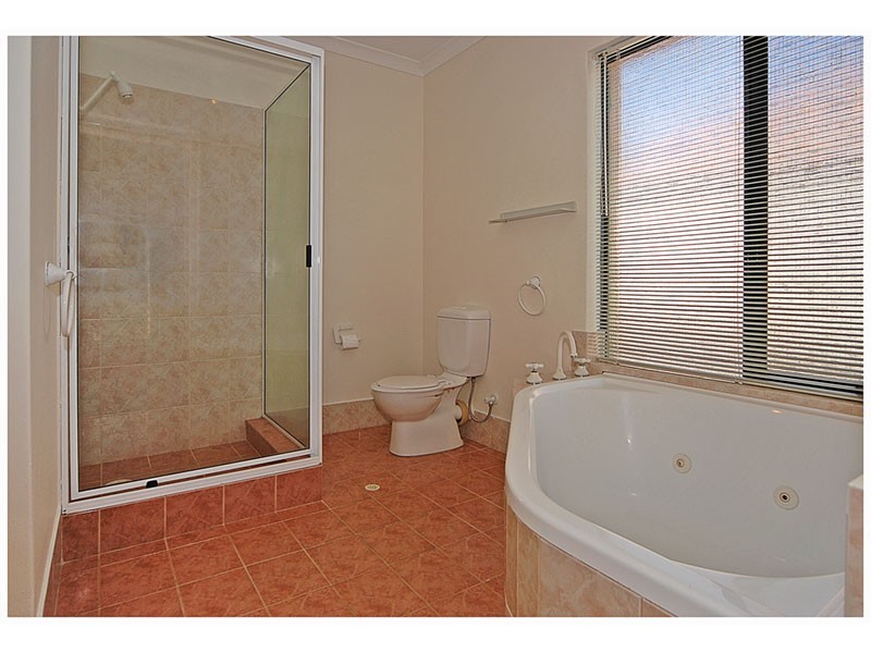 15/10 Fairhaven Tce, Hillarys WA 6025