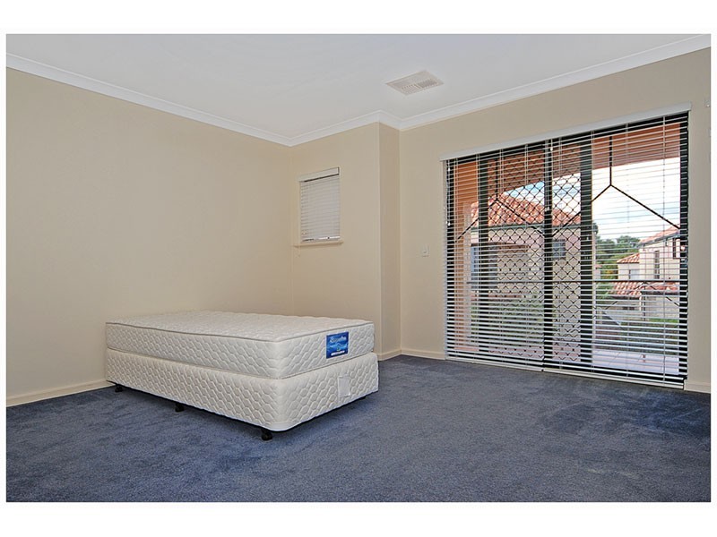 15/10 Fairhaven Tce, Hillarys WA 6025