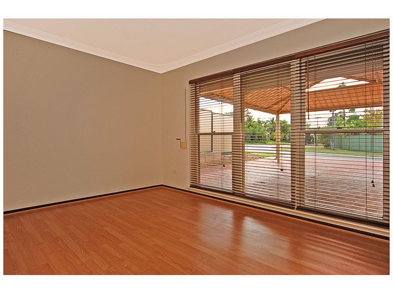 8 Austin Way, Padbury WA 6025