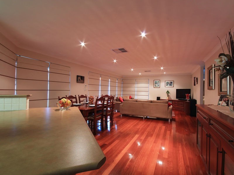 72 Elyard Crescent, Stirling WA 6021