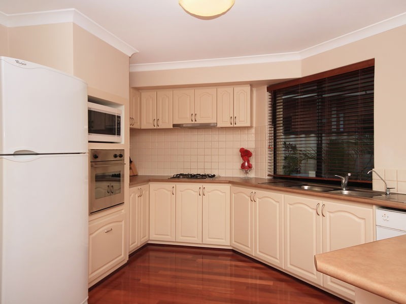 72 Elyard Crescent, Stirling WA 6021