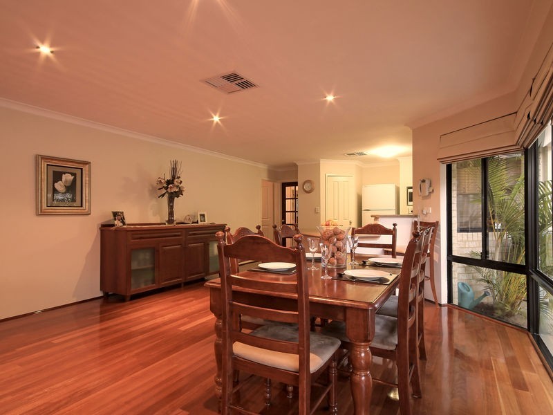 72 Elyard Crescent, Stirling WA 6021