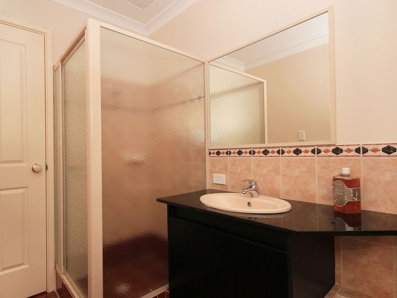 72 Elyard Crescent, Stirling WA 6021