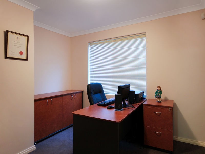 72 Elyard Crescent, Stirling WA 6021