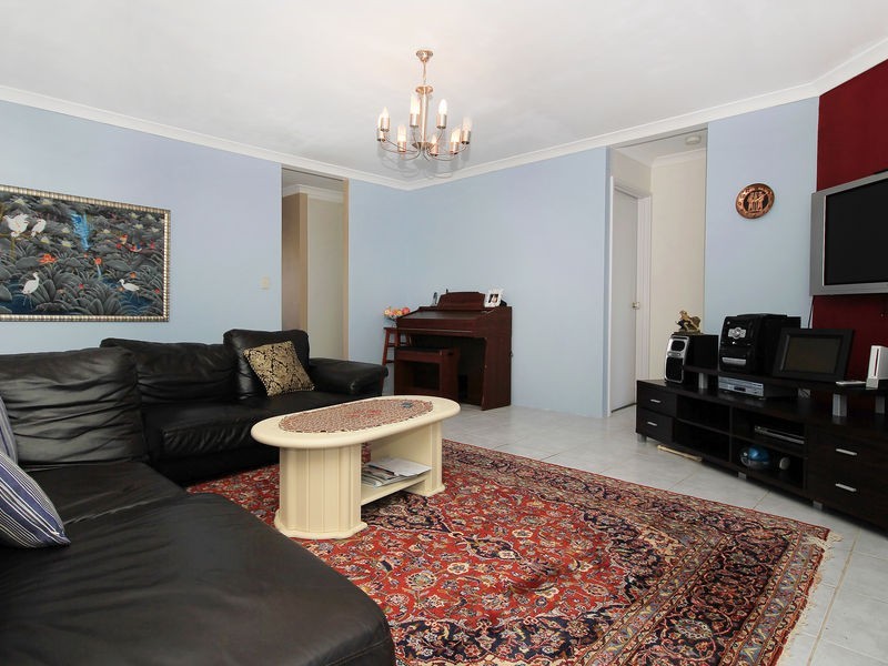 138  Santa Barbara Parade, Quinns Rocks WA 6030