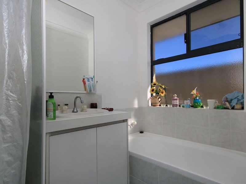 138  Santa Barbara Parade, Quinns Rocks WA 6030