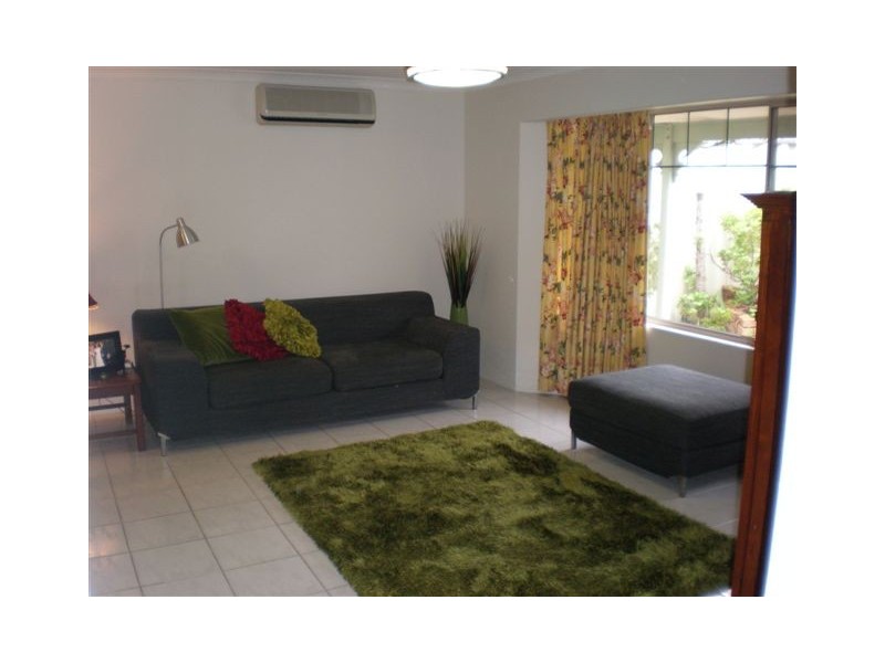 19B Gairloch Pl, Joondalup WA 6027