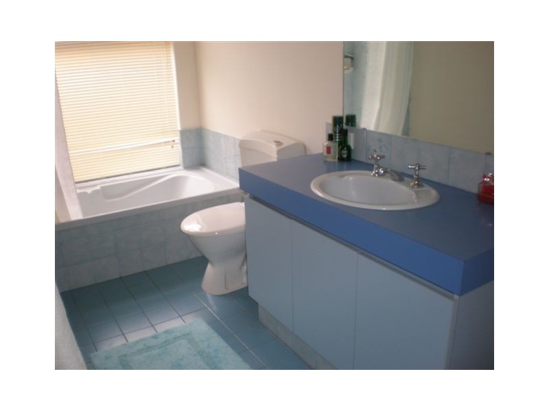 19B Gairloch Pl, Joondalup WA 6027