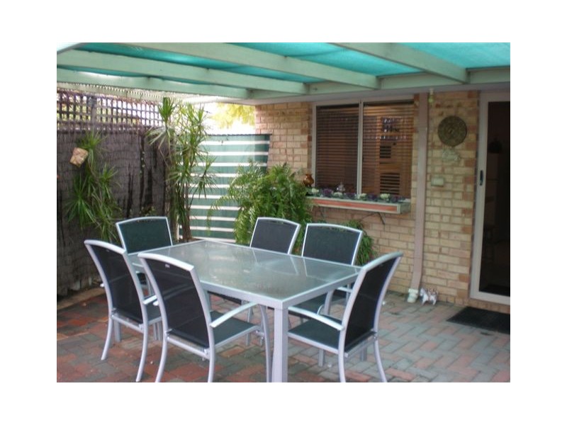 19B Gairloch Pl, Joondalup WA 6027