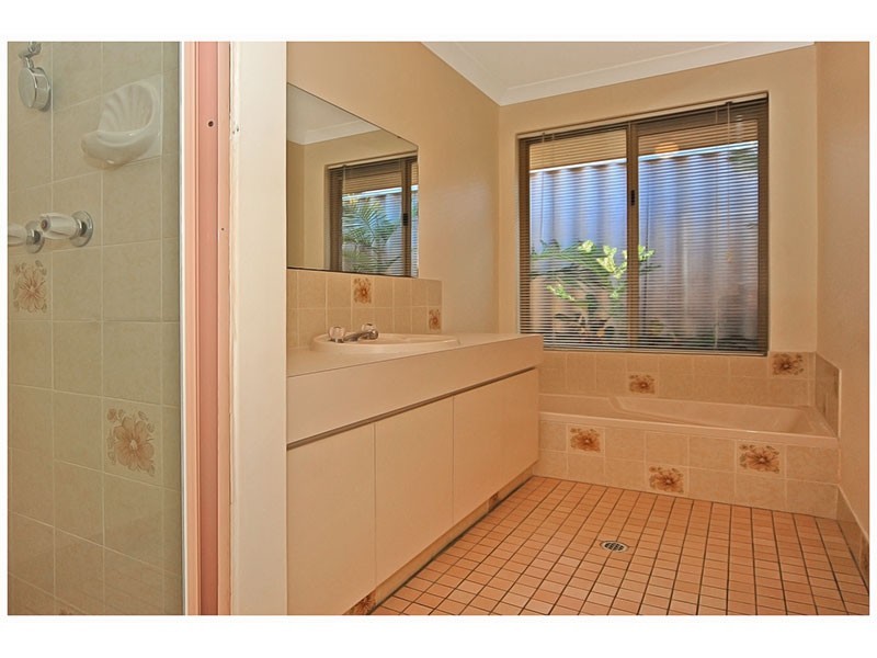 44 Tuart Trail, Edgewater WA 6027